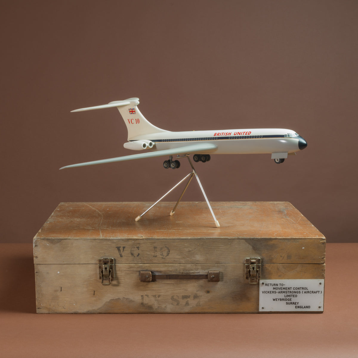 ❶　1/200　イギリス空軍　Vickers VC10 C1 XR807 ➀ 1/200 イギリス空軍 Vickers VC10 C1 XR807 - メルカリ