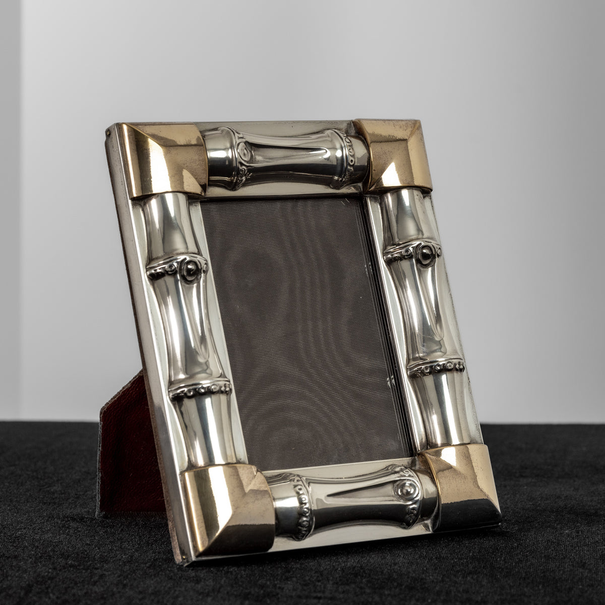 Gucci_Faux_Bamboo_Silver_Frame