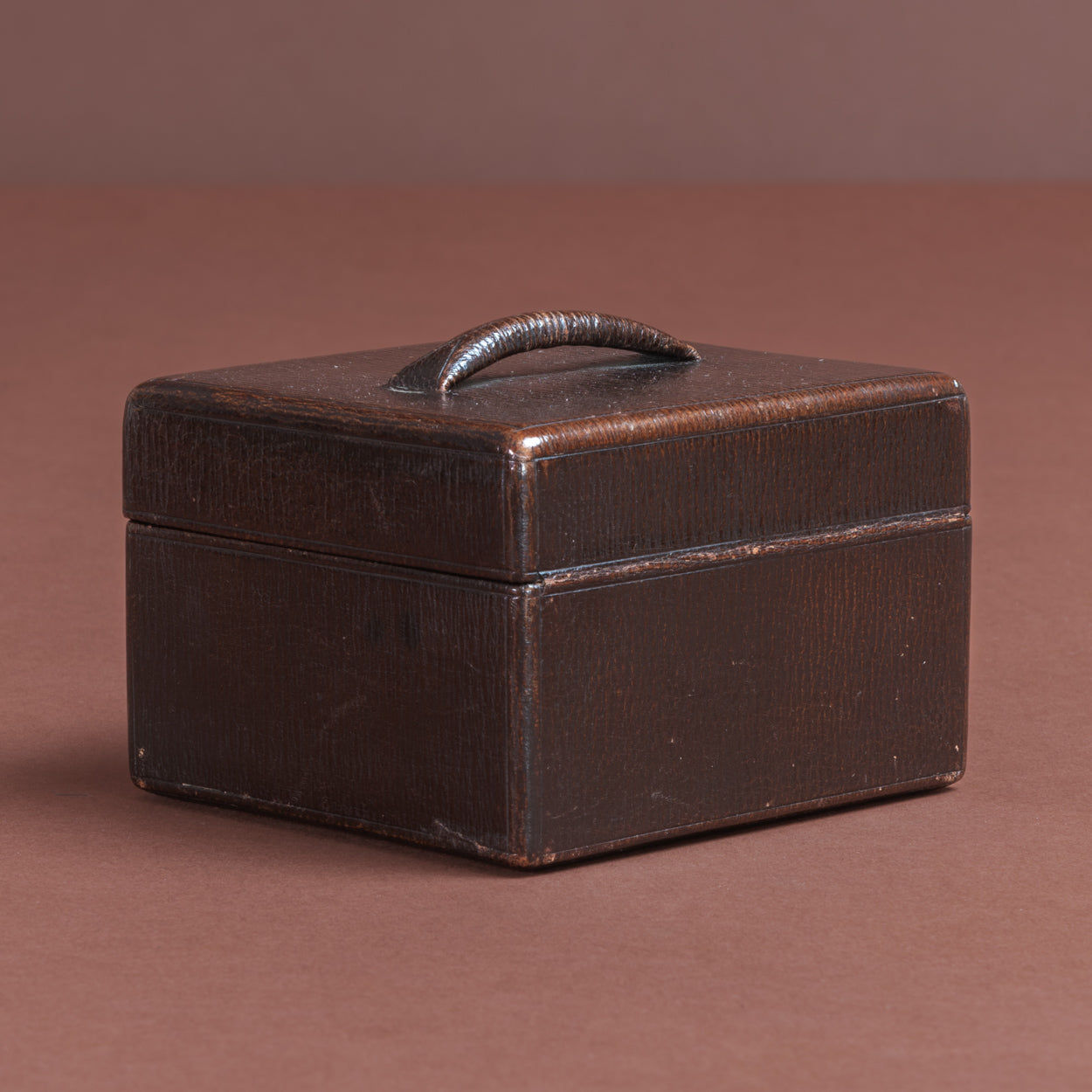 Leather Box – Bentleys London