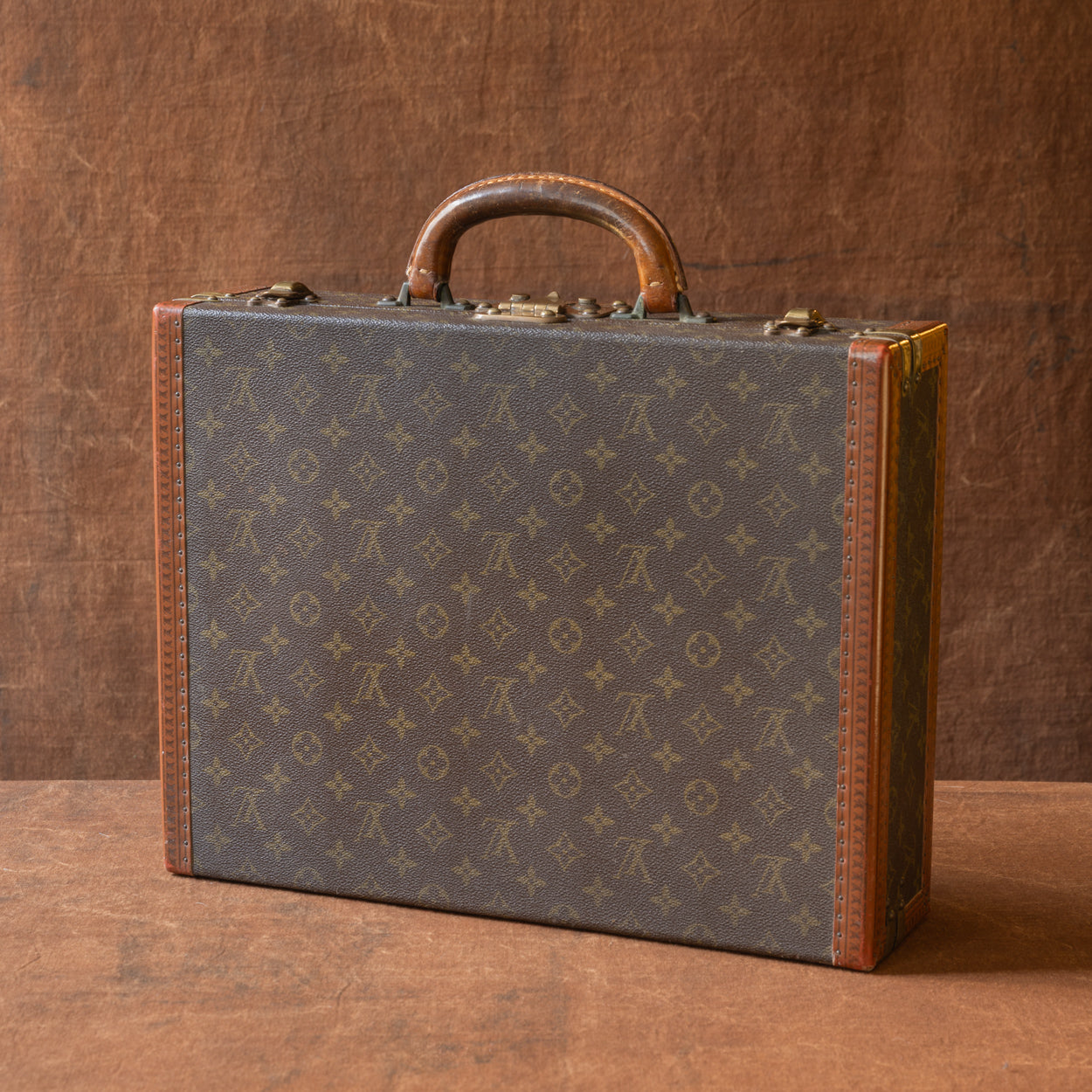 ヴィンテージ　LOUIS VUITTON スーツケース　アンティーク LOUIS VUITTON DAMIER レザースチーマートランク | ロイズ