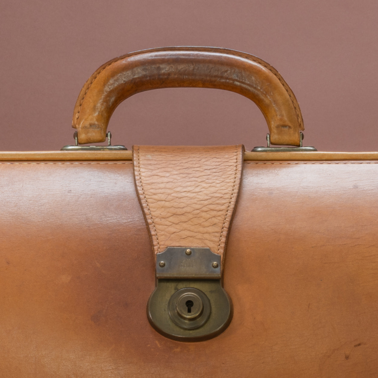 Light Tan Leather Top Frame Briefcase – Bentleys London
