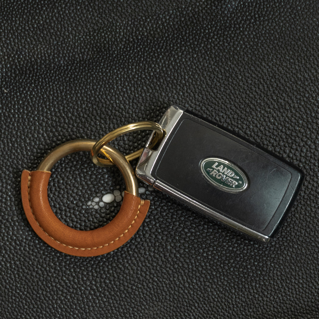 Tan Key Ring – Bentleys London