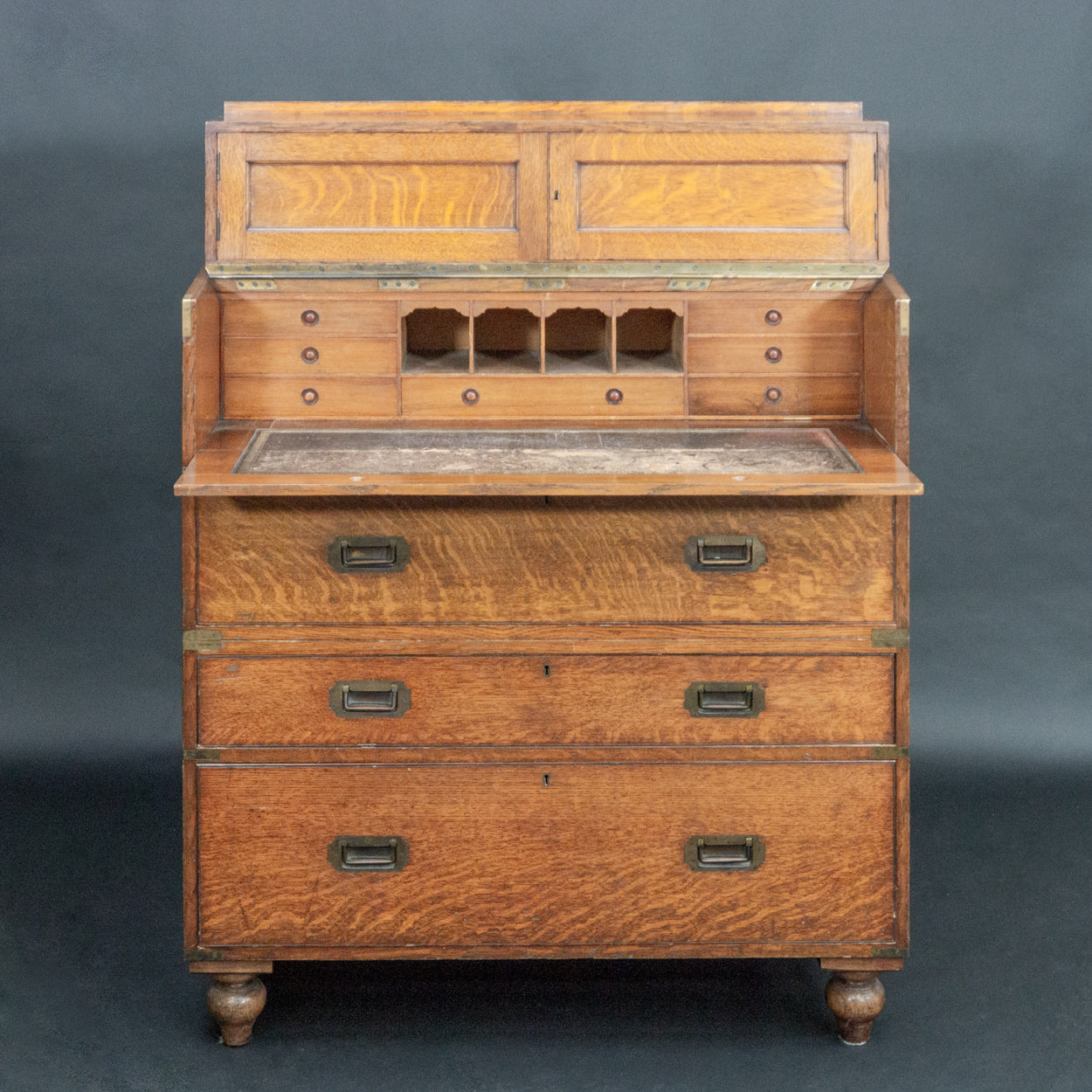 Oak Campaign Chest