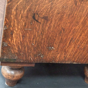 Oak Campaign Chest