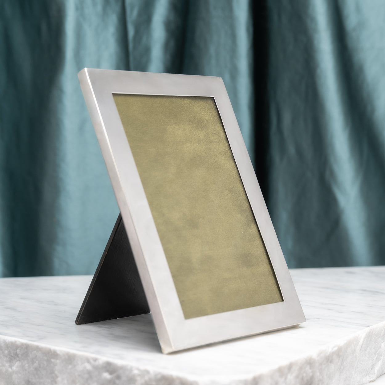 Polished Silver Frame