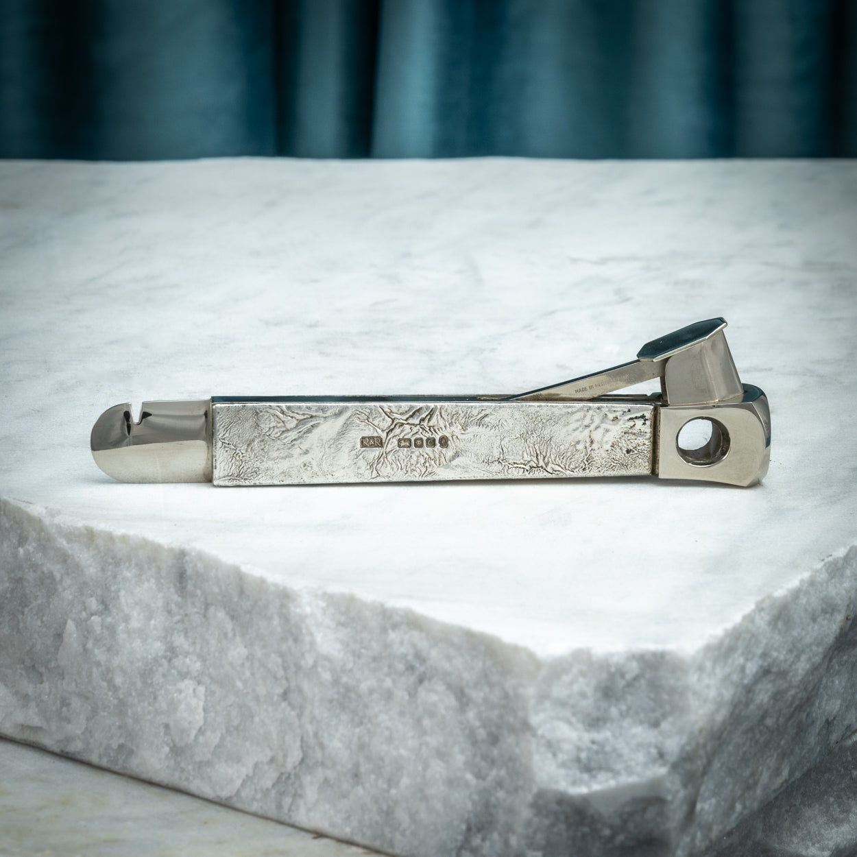 Samorodok Silver Cigar Cutter – Bentleys London