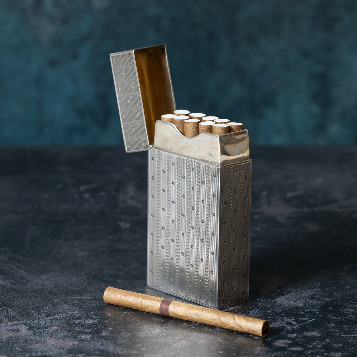 Accessorio Fumatori Granito Posacenere Per Sigari In Granito - Grande, Nero Opaco, 4 Ripiani, 23.5x15.5x5.3 Cm Granito Nero - Foto 6