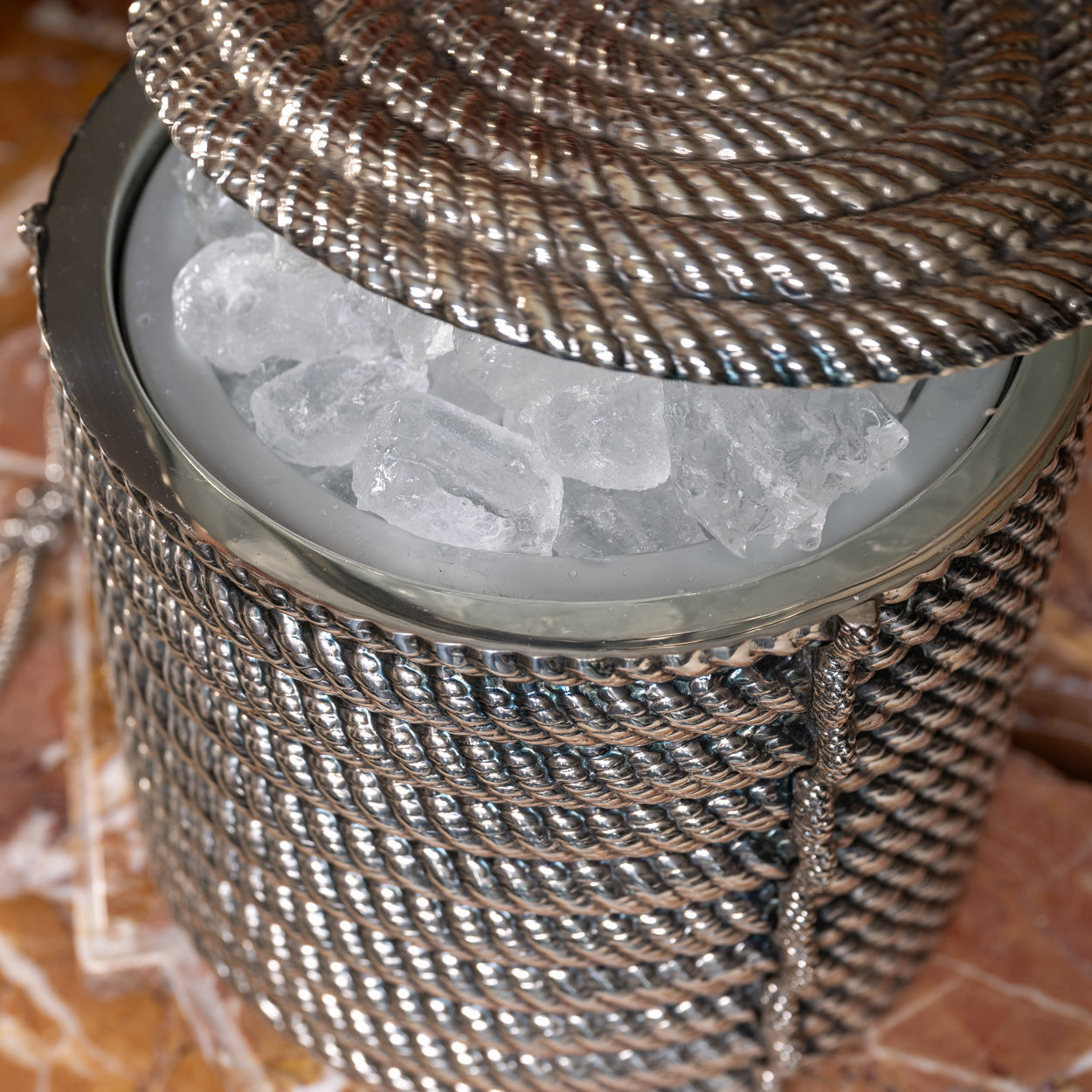 Silver Plated Rope Ice Cube Bucket and Ice Tongs Set – Bentleys London