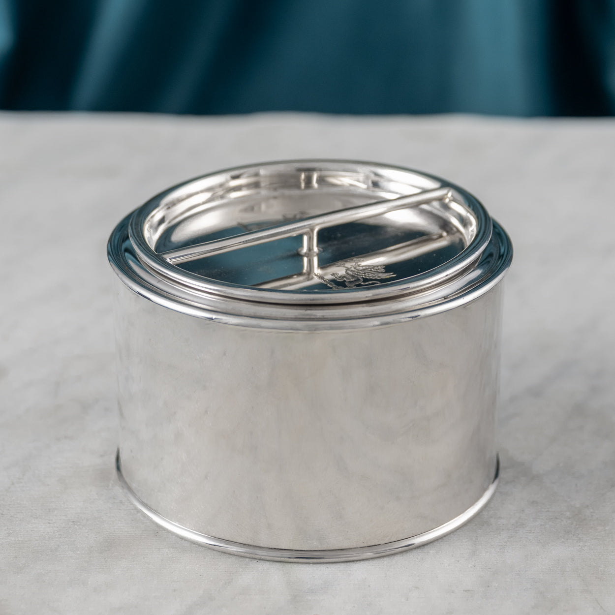 Silver Canister