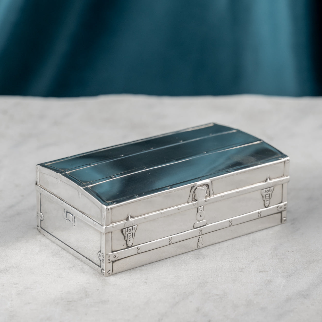 Miniature Stirling Silver Trunk Stud Box