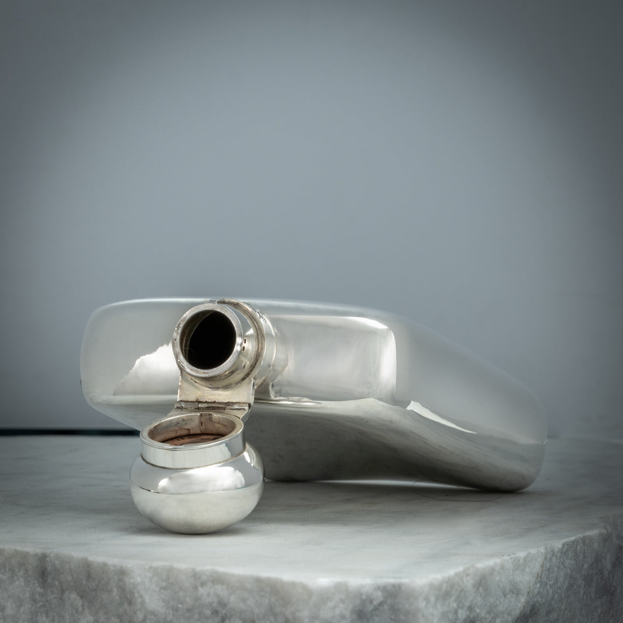 Large Silver Hip Flask – Bentleys London