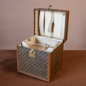 Vintage Louis Vuitton hat box {the dream} - I just want it just to have it!
