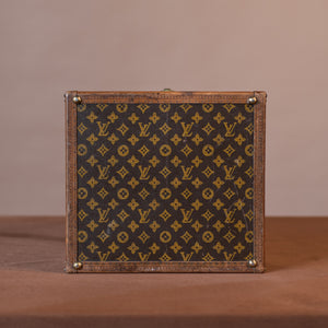 Vintage Louis Vuitton hat box {the dream} - I just want it just to have it!