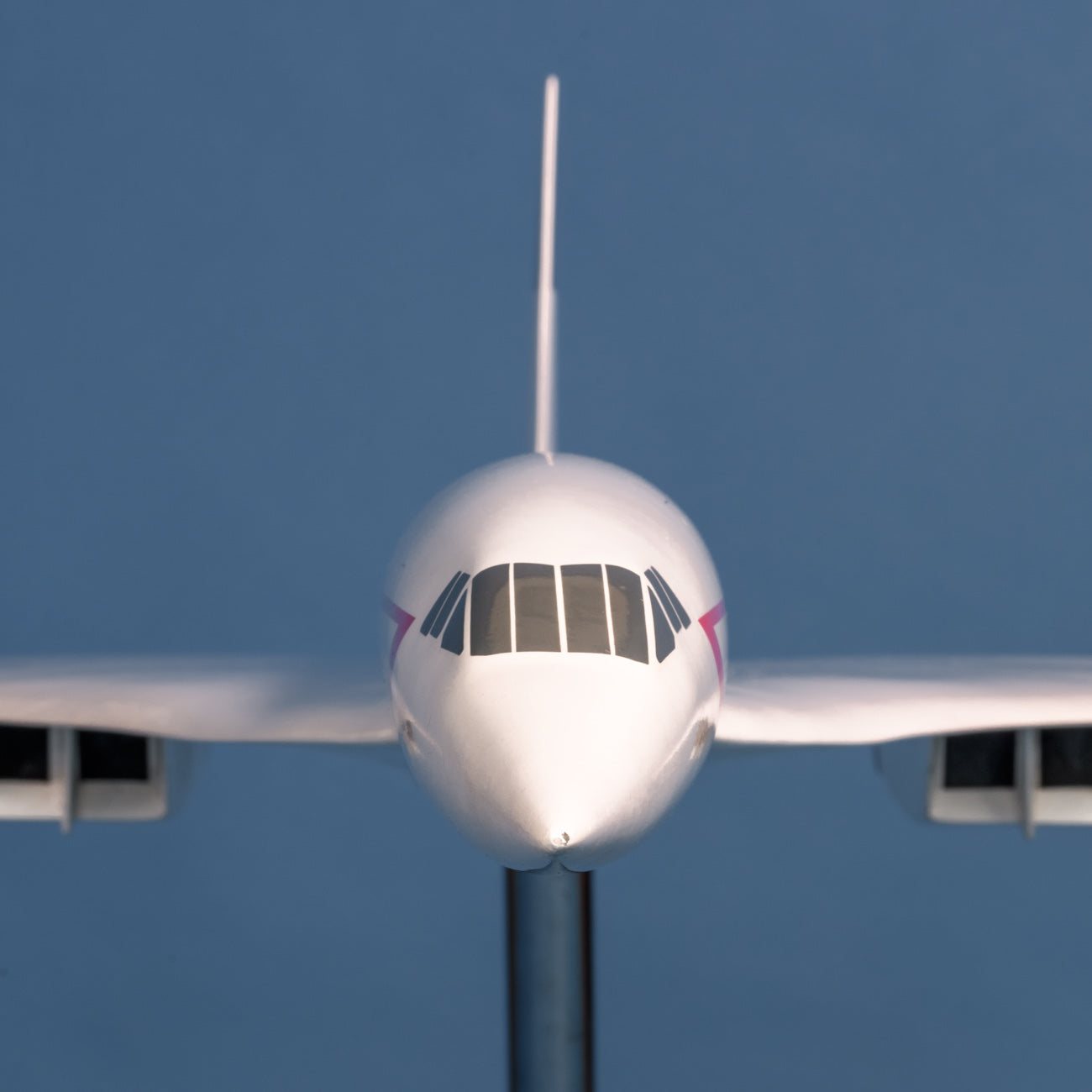 Bentleys London | Motoring, Flying and Sailing | Model Concorde