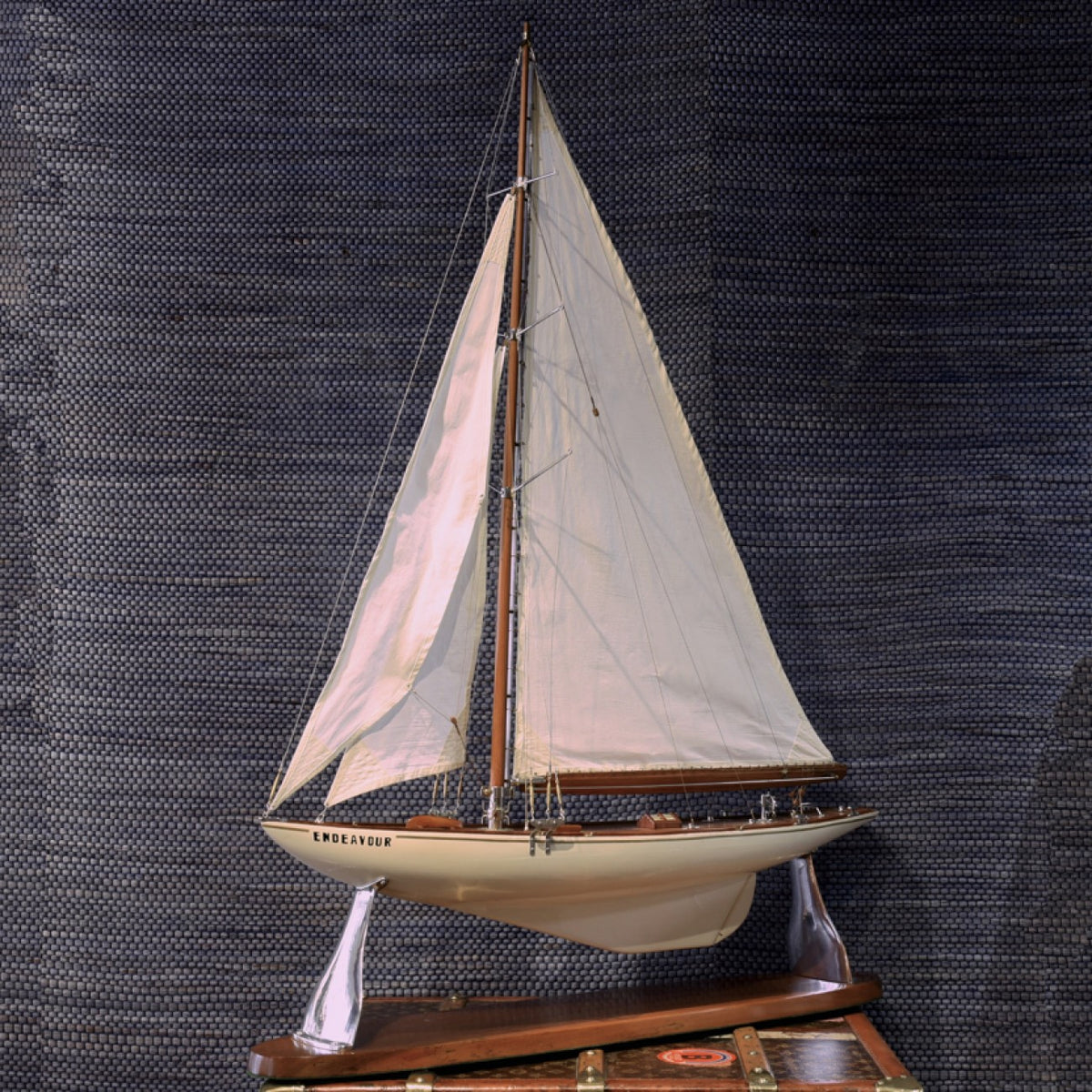 Model of The J Class Yacht 'Endeavour' – Bentleys London