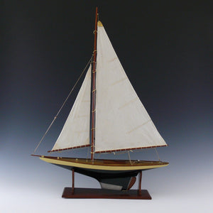 'J-Class' Pond Yacht Model