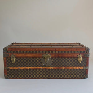 Bentleys London, Shop Vintage Luggage