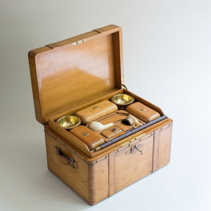 Carved Wooden Trunk/Smokers Compendium