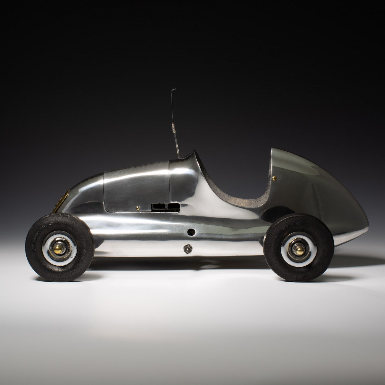 Dooling 'Mercury Front Drive' Track Rail Race Car – Bentleys London