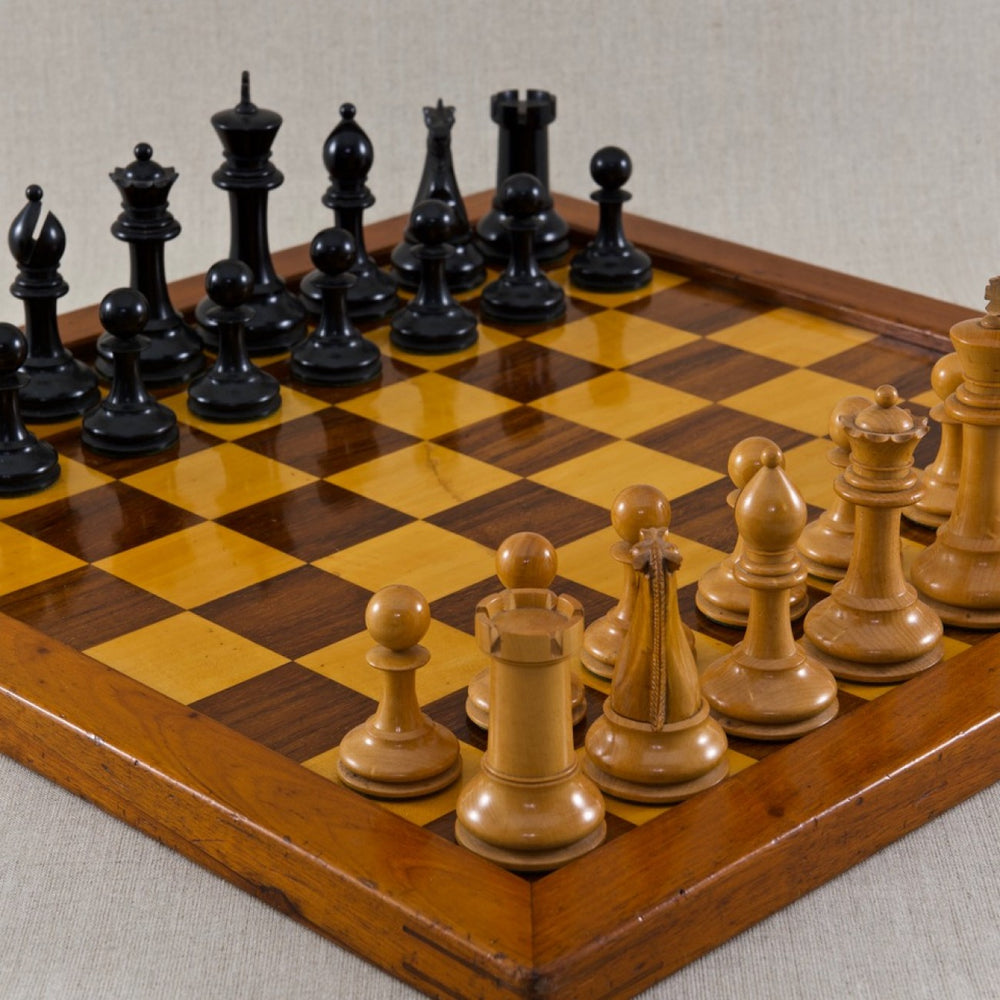 Boxed Set of Tournament Size Chessmen